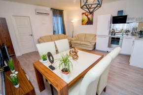 Choosy city flat